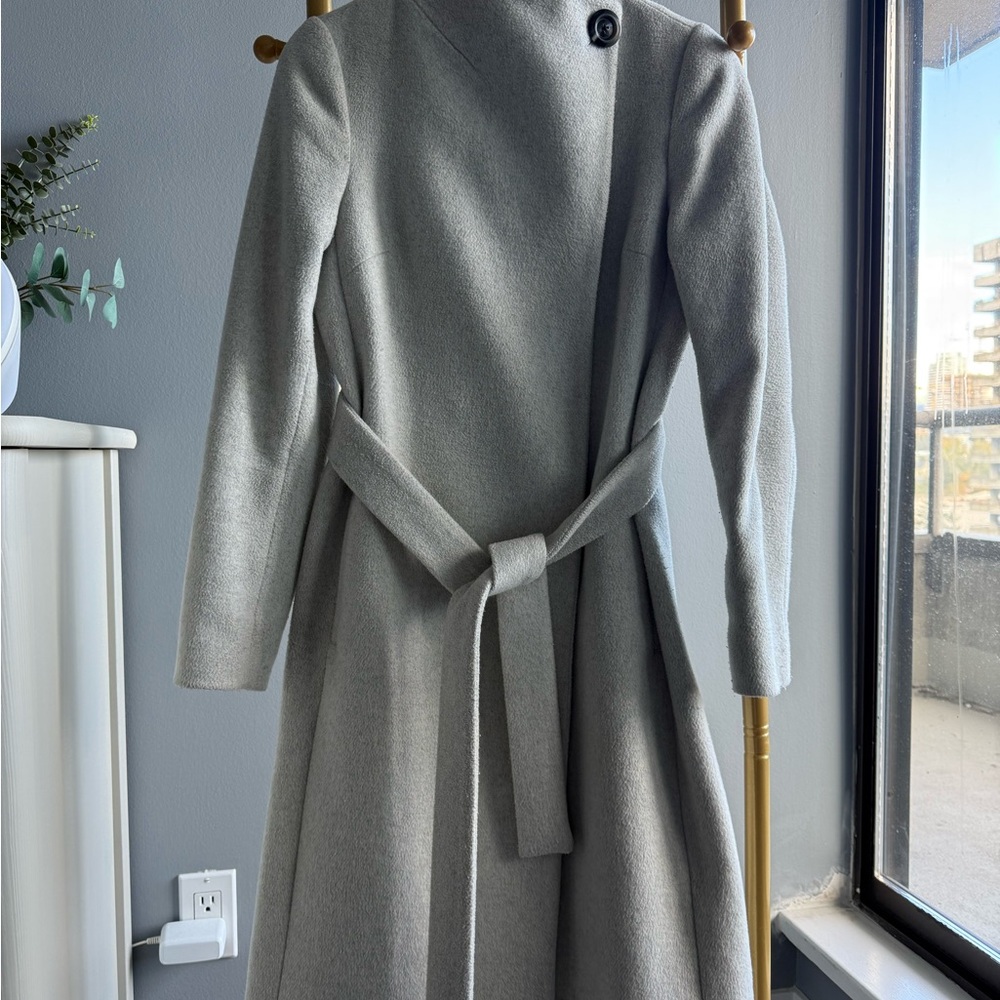 RW&CO. Elegant Gray Long Sleeve Coat